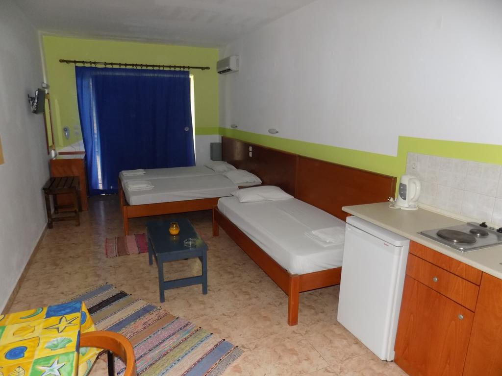 Mosaic Gardens Apartment Фалираки Екстериор снимка