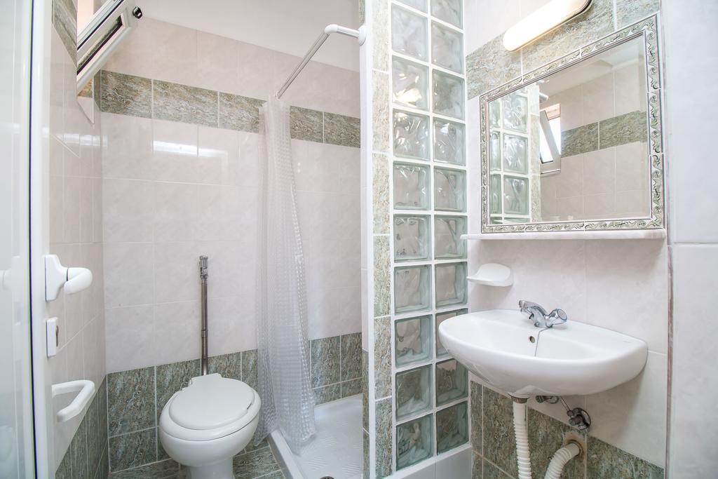 Mosaic Gardens Apartment Фалираки Екстериор снимка